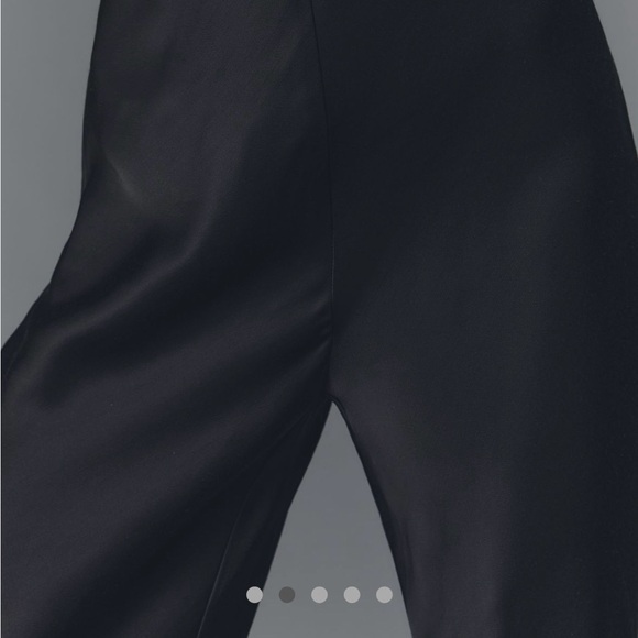 NWT Elegant Black Cropped Women's Pants Size Large - Picture 5 of 5